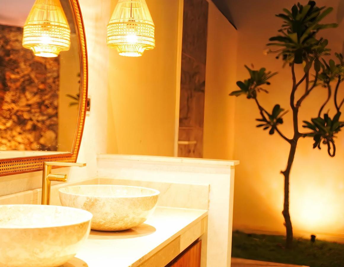 Kandora Luxury Villas Maujawa Exterior photo